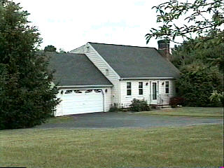 Building photograph for 28 WHITE BIRCH LN